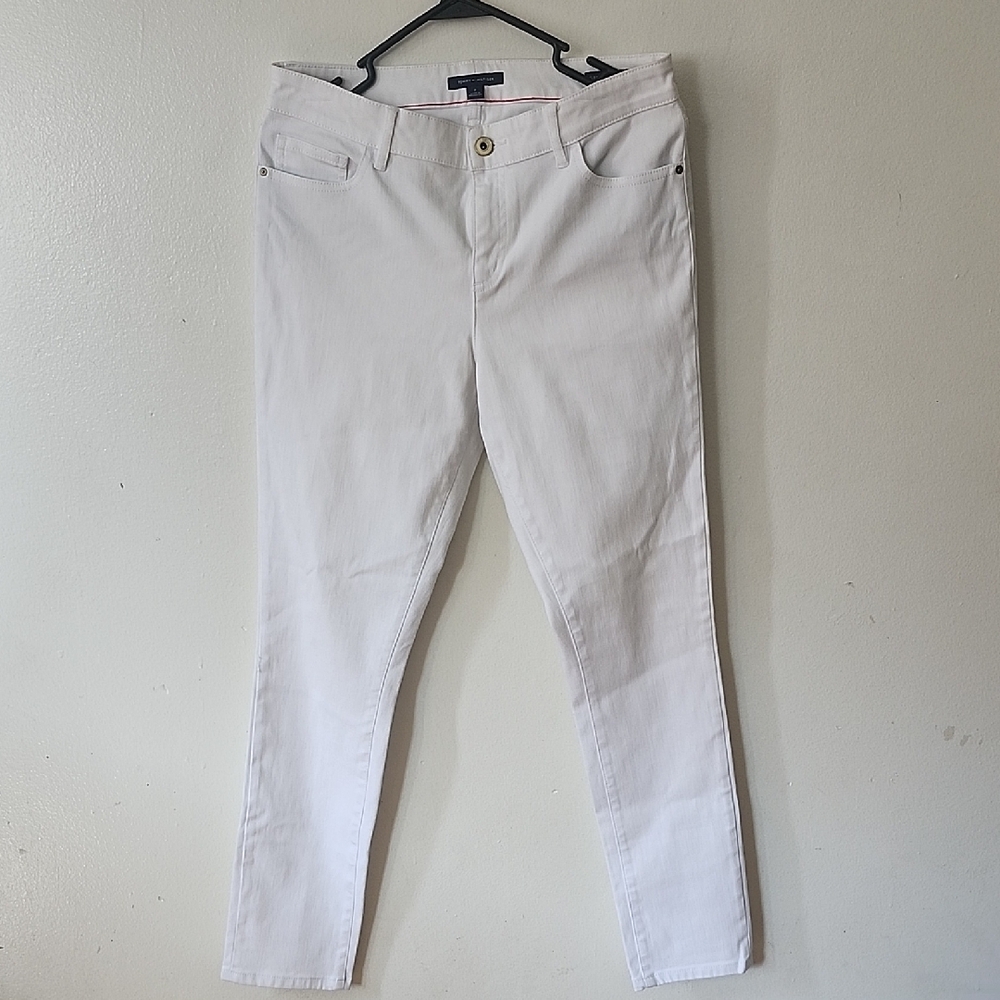 Tommy Hilfiger Women's Cream Skinny Jeans